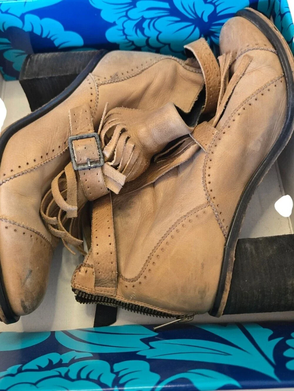 Jeffrey Campbell x Free People Peridot Fringe Leather Booties Size 8.5 🤎🔥